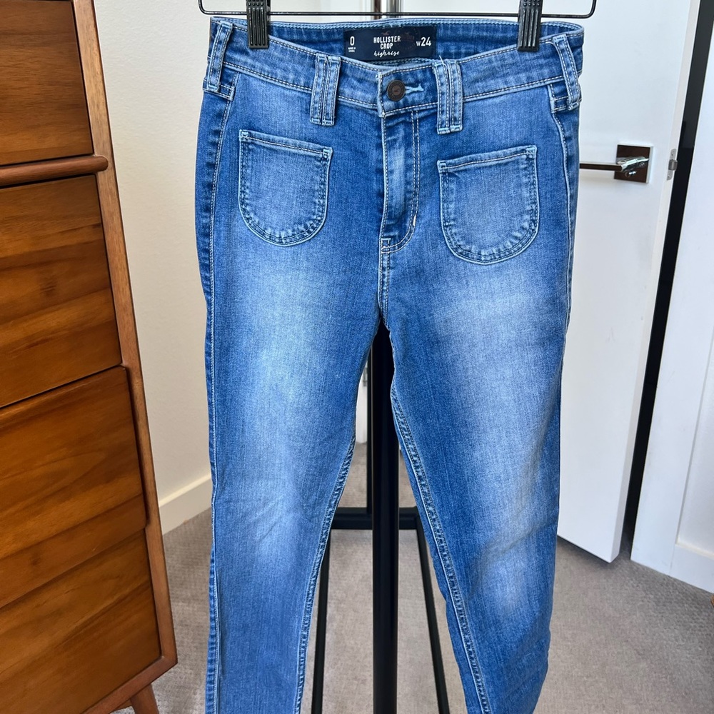 Hollister high rise cropped jeans